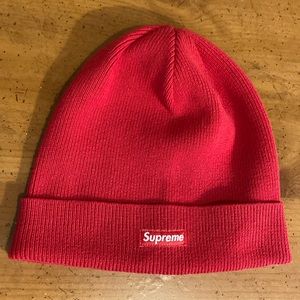 Supreme Overdyed Box Logo Beanie Red Size OS